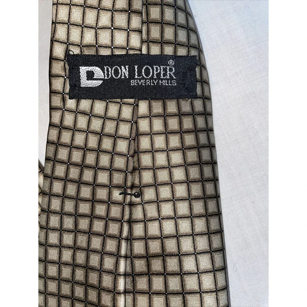 Don Loper Beverly Hills Dress Tie Mens Size 62” Gold Geometric 100% Silk Formal